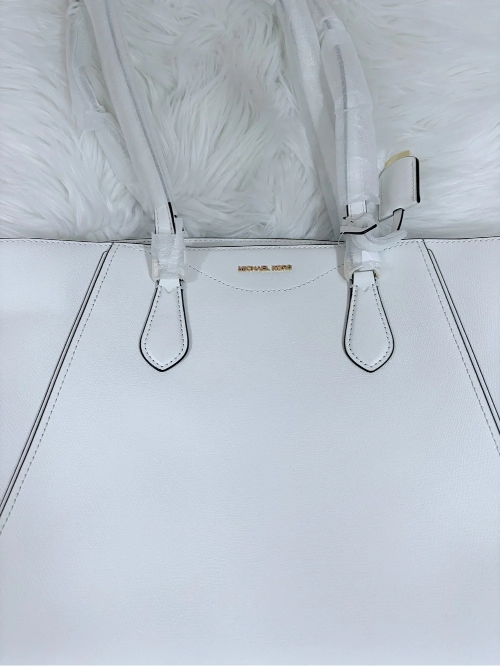 Michael Kors Taryn White Bag ✨brand new